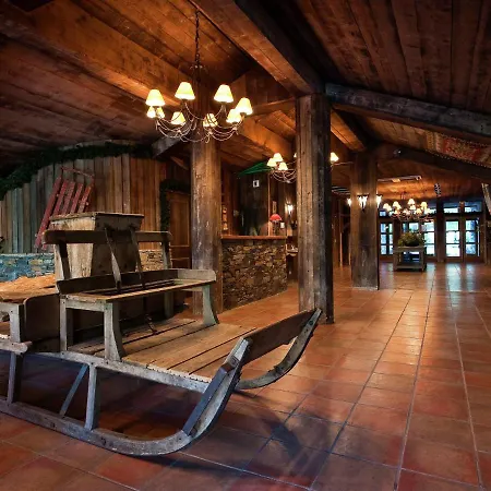 Apartment With Fireplace And Wi-fi In Arc 2000